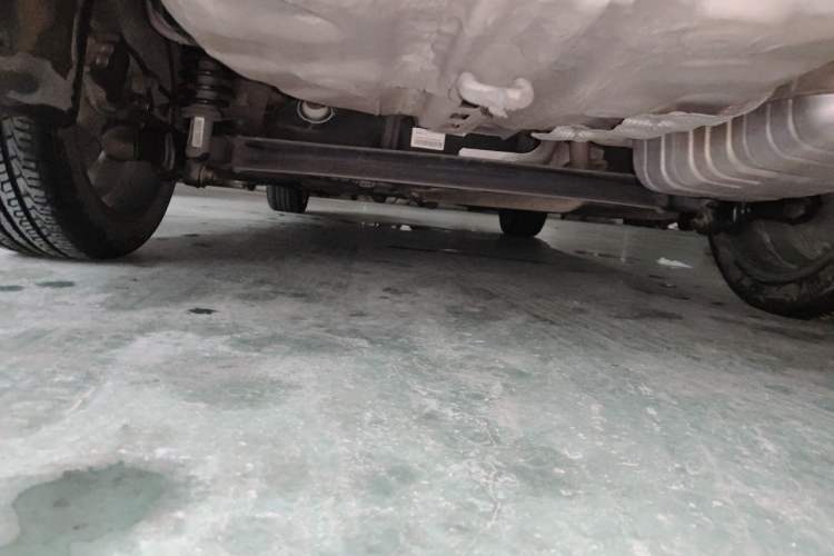 Used Geely Auto Binray 2019 200T DCT Binzhi Edition Chassis Rear
