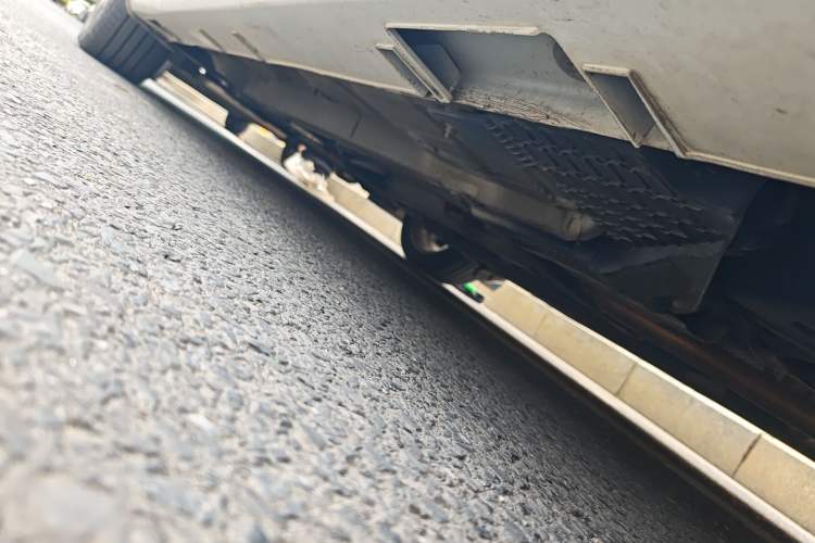 Used Geely Auto Binray 2019 200T DCT Binzhi Edition Chassis Rear Left