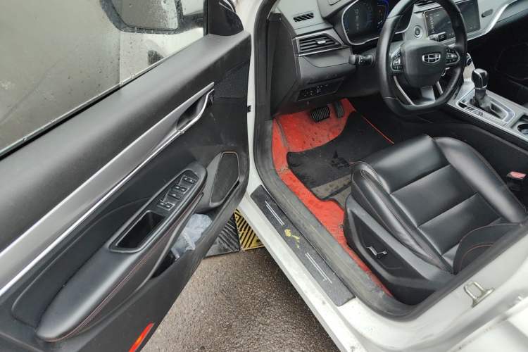 Used Geely Auto Binray 2019 200T DCT Binzhi Edition Driver Seat