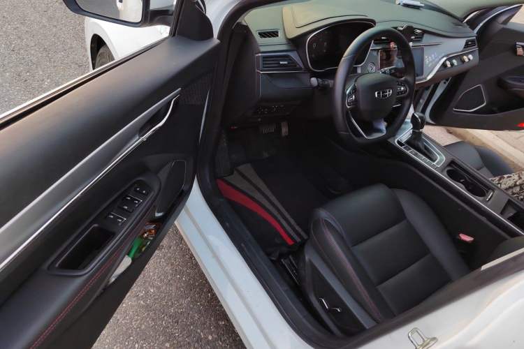 Used Geely Auto Binray 2019 200T DCT Binzhi Edition Driver Seat