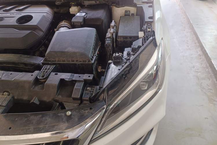 Used Geely Auto Binray 2019 200T Manual Binchi Edition Engine Bay Left