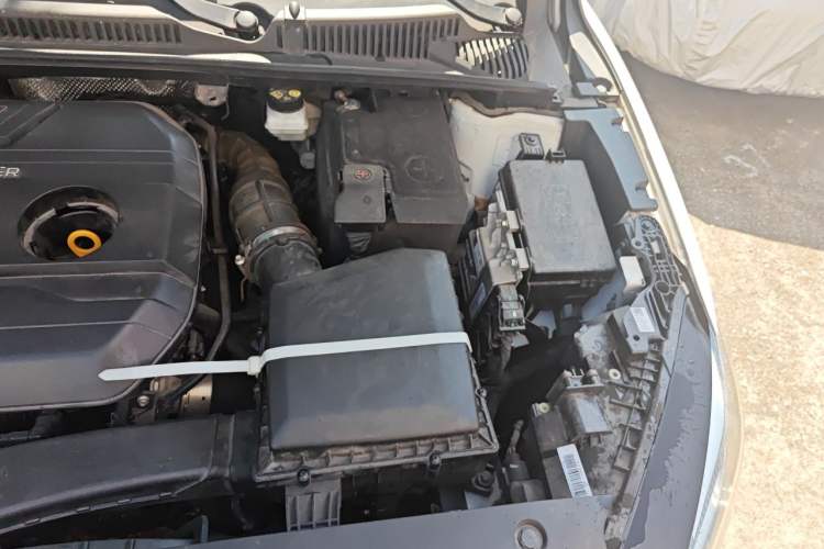 Used Geely Auto Binray 2019 200T DCT Binchi Edition Engine Bay Left