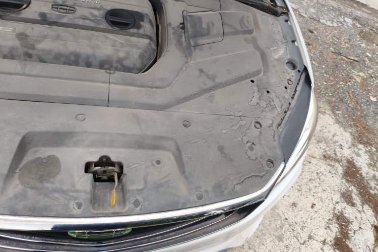 Used Geely Auto Binray 2019 200T DCT Binzhi Edition Engine Bay Left