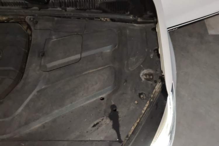 Used Geely Auto Binray 2019 200T DCT Binzhi Edition Engine Bay Left