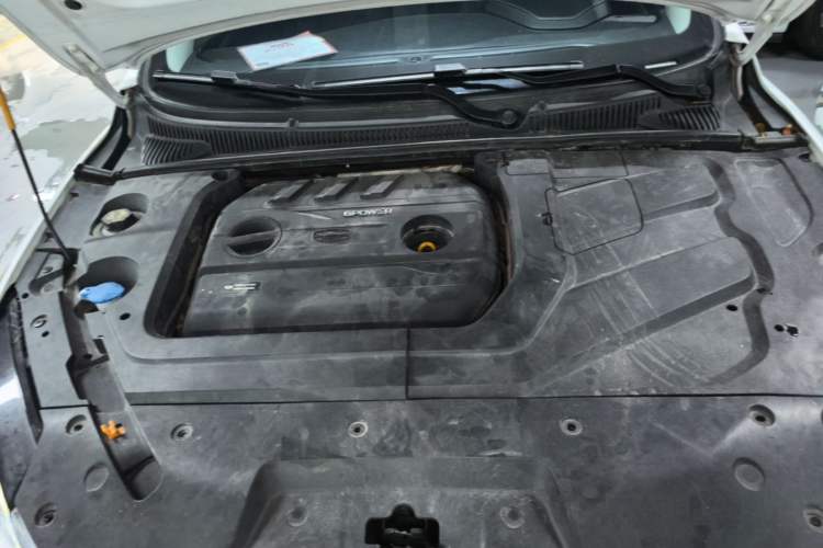 Used Geely Auto Binray 2019 200T DCT Binzhi Edition Engine Bay