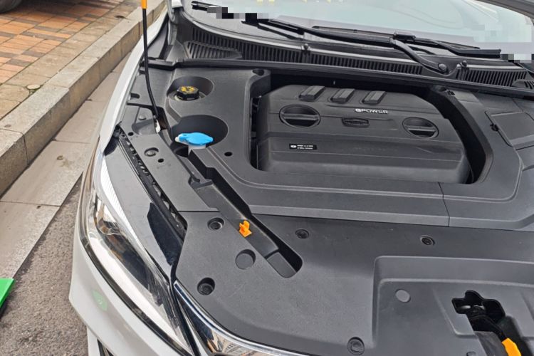 Used Geely Auto Binray 2019 200T DCT Binzhi Edition Engine Bay Right