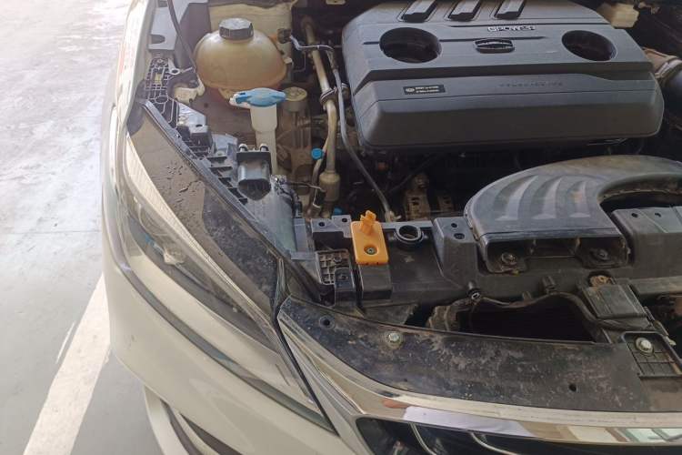 Used Geely Auto Binray 2019 200T Manual Binchi Edition Engine Bay Right