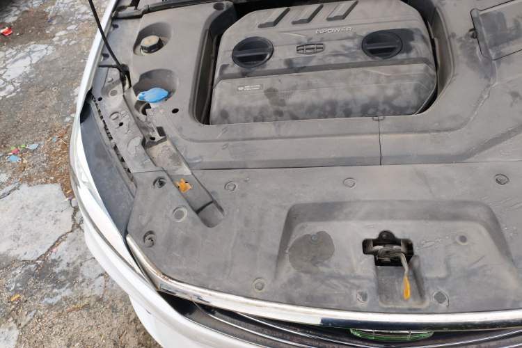 Used Geely Auto Binray 2019 200T DCT Binzhi Edition Engine Bay Right