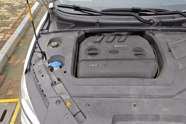 Used Geely Auto Binray 2019 200T DCT Binzhi Edition Engine Bay Right