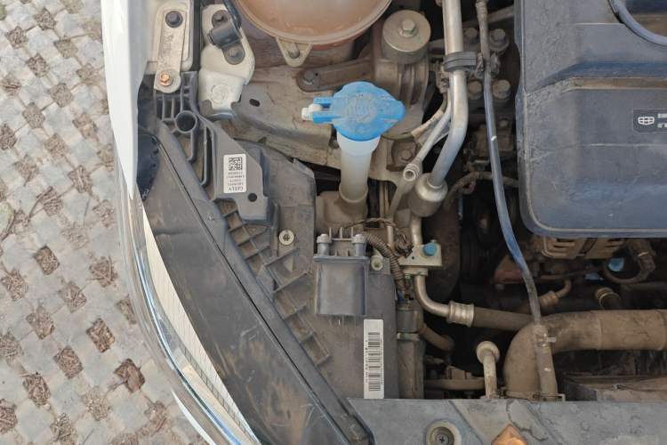 Used Geely Auto Binray 2019 200T Manual Binchi Edition Engine Bay Right
