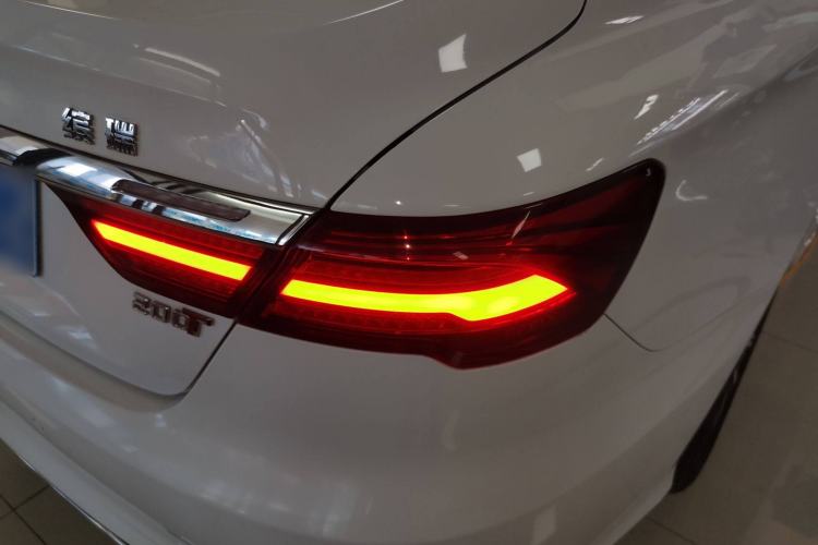 Used Geely Auto Binray 2019 200T Manual Binchi Edition Exterior 1