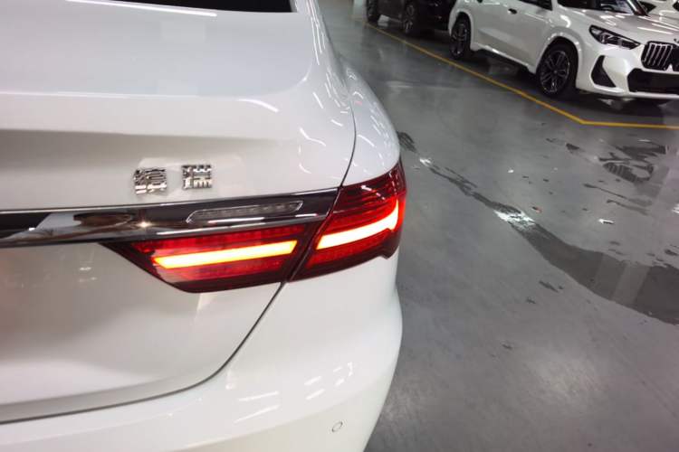 Used Geely Auto Binray 2019 200T DCT Binzhi Edition Exterior 3