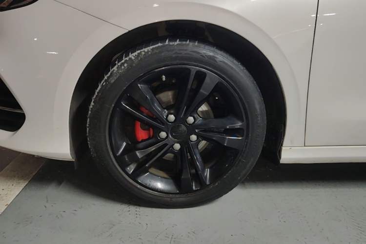 Used Geely Auto Binray 2019 200T DCT Binzhi Edition Exterior 4
