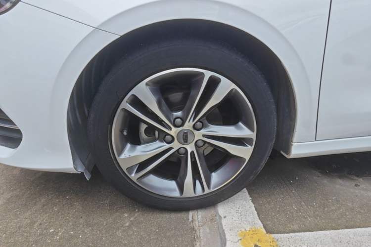 Used Geely Auto Binray 2019 200T DCT Binzhi Edition Exterior 4