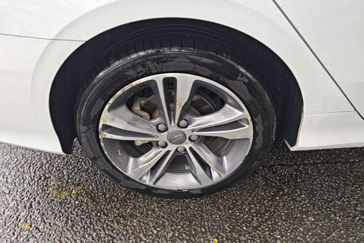 Used Geely Auto Binray 2019 200T DCT Binzhi Edition Exterior 5