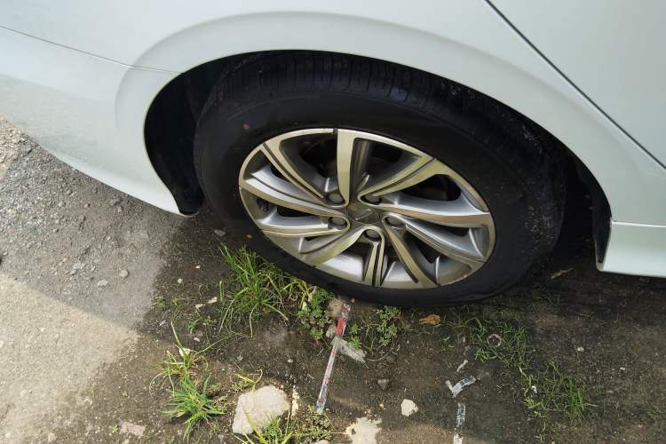 Used Geely Auto Binray 2019 200T DCT Binchi Edition Exterior 5