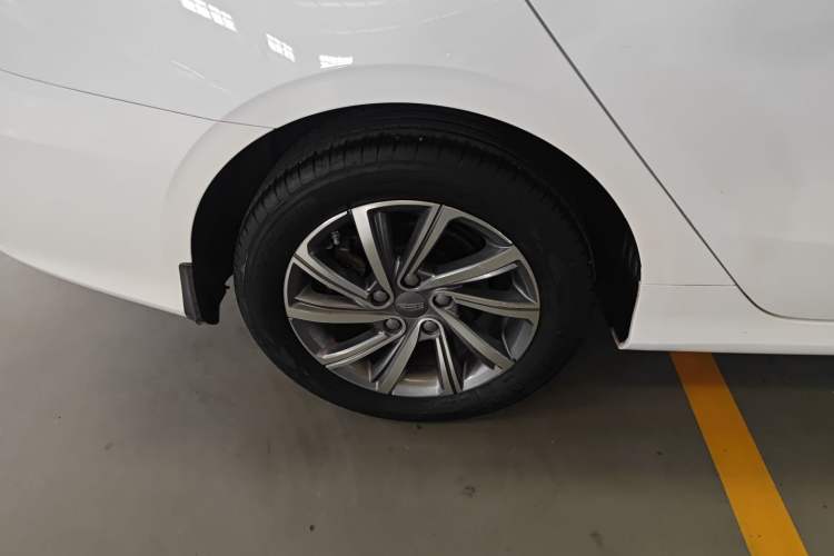 Used Geely Auto Binray 2019 200T DCT Binchi Edition Exterior 5