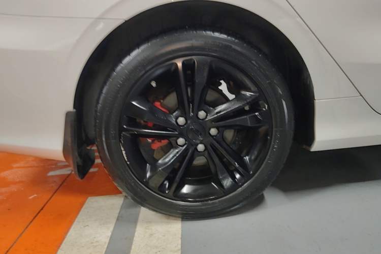 Used Geely Auto Binray 2019 200T DCT Binzhi Edition Exterior 5