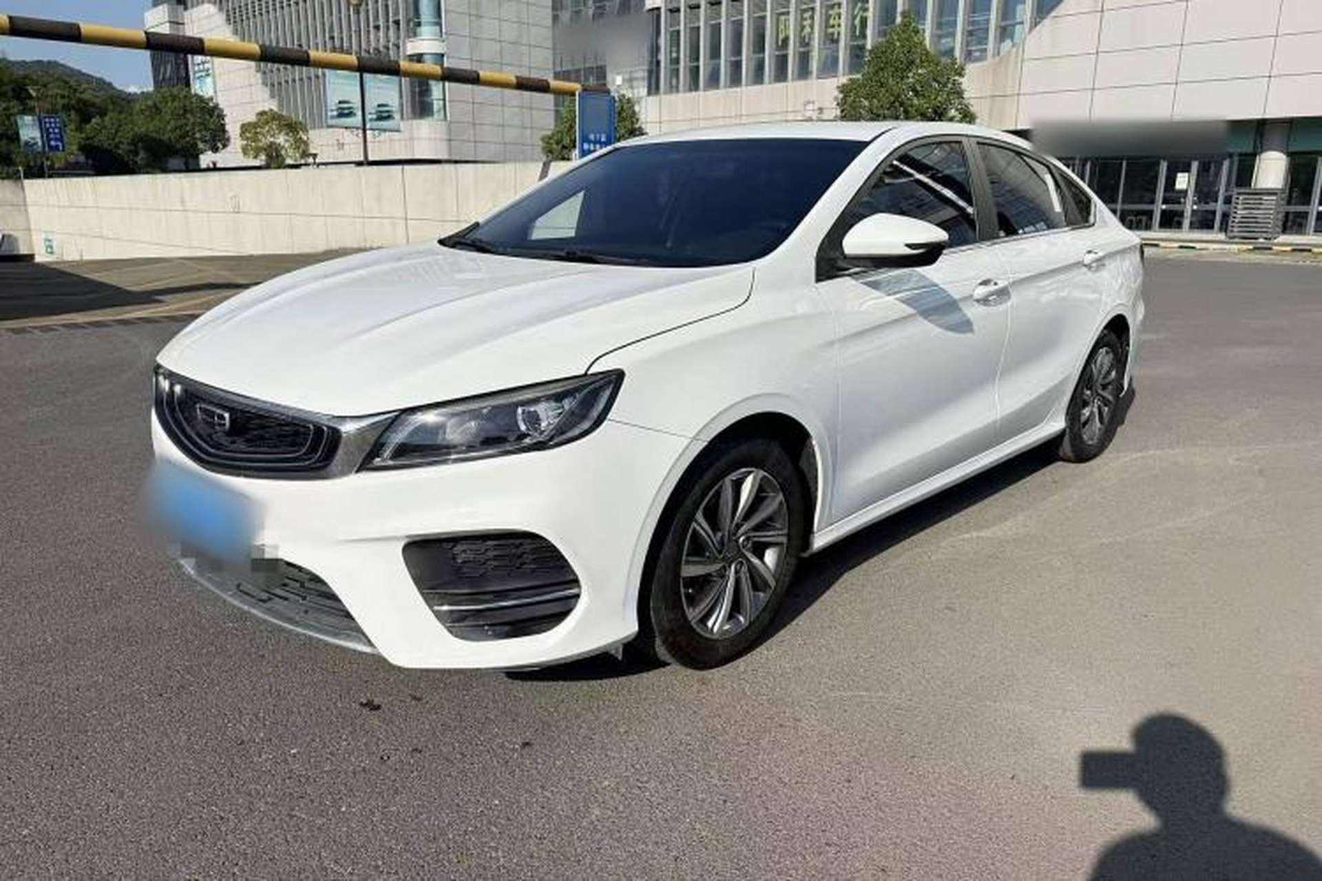 Used Geely Auto Binray 2019 200T Manual Binchi Edition Front Left 45 Deg