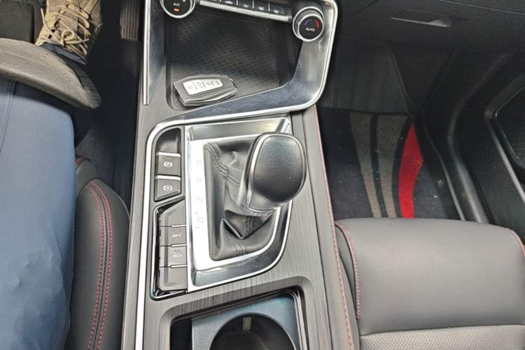 Used Geely Auto Binray 2019 200T DCT Binzhi Edition Gear Lever