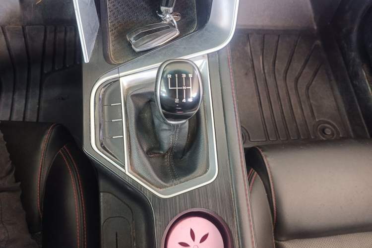 Used Geely Auto Binray 2019 200T Manual Binchi Edition Gear Lever