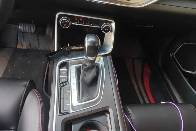 Used Geely Auto Binray 2019 200T DCT Binzhi Edition Gear Lever