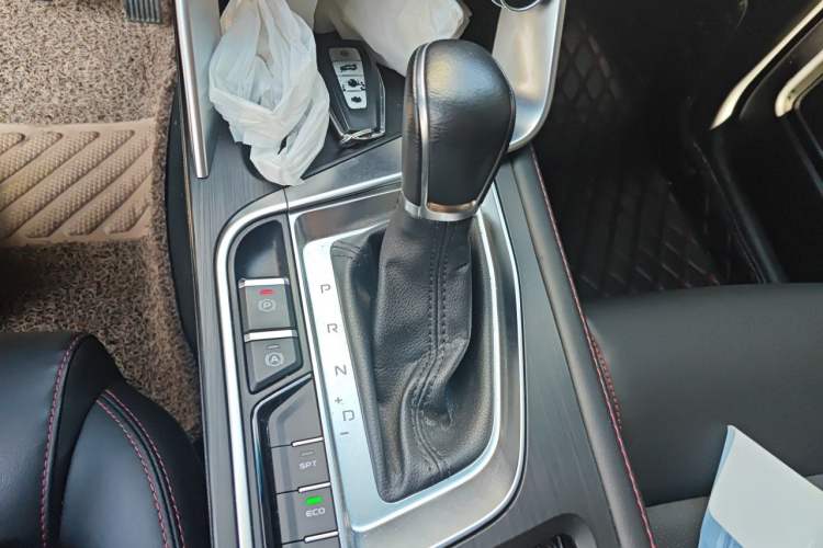 Used Geely Auto Binray 2019 200T DCT Binchi Edition Gear Lever