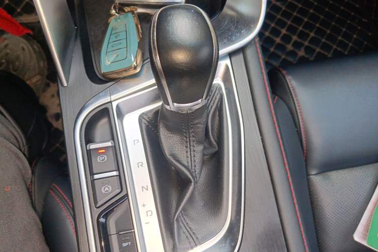 Used Geely Auto Binray 2019 200T DCT Binzhi Edition Gear Lever