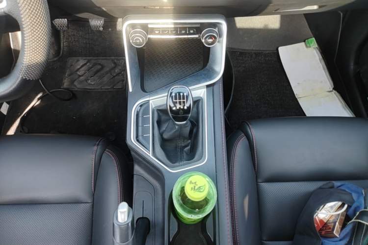 Used Geely Auto Binray 2019 200T Manual Binchi Edition Gear Lever