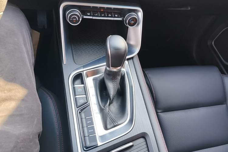 Used Geely Auto Binray 2019 200T DCT Binchi Edition Gear Lever