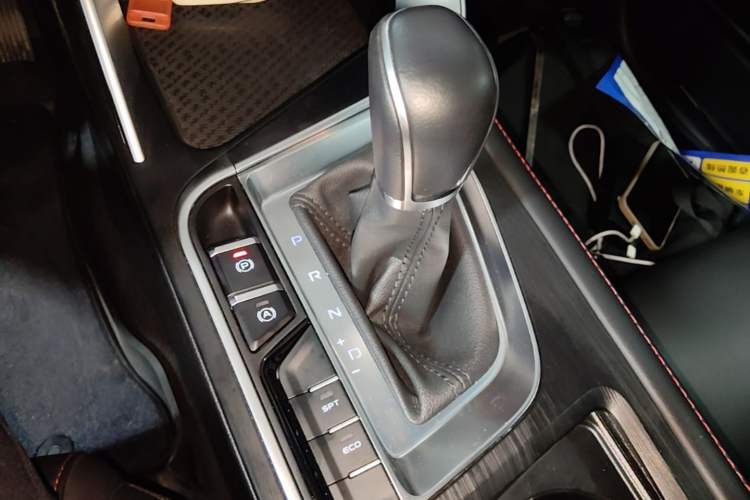 Used Geely Auto Binray 2019 200T DCT Binzhi Edition Gear Lever