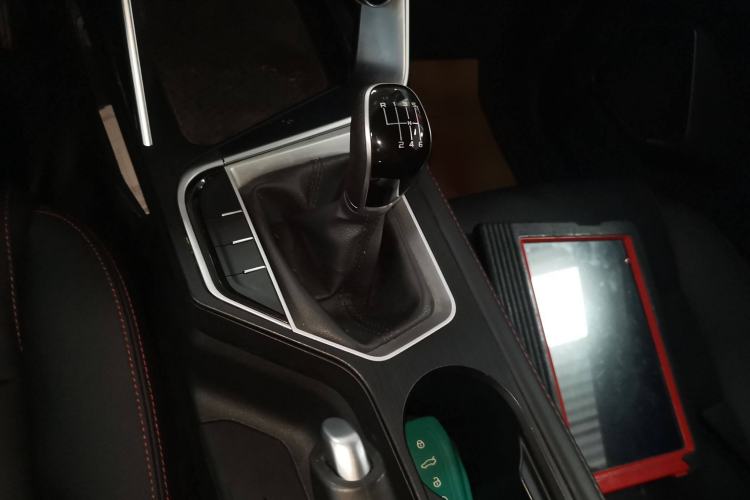 Used Geely Auto Binray 2019 200T Manual Binchi Edition Gear Lever