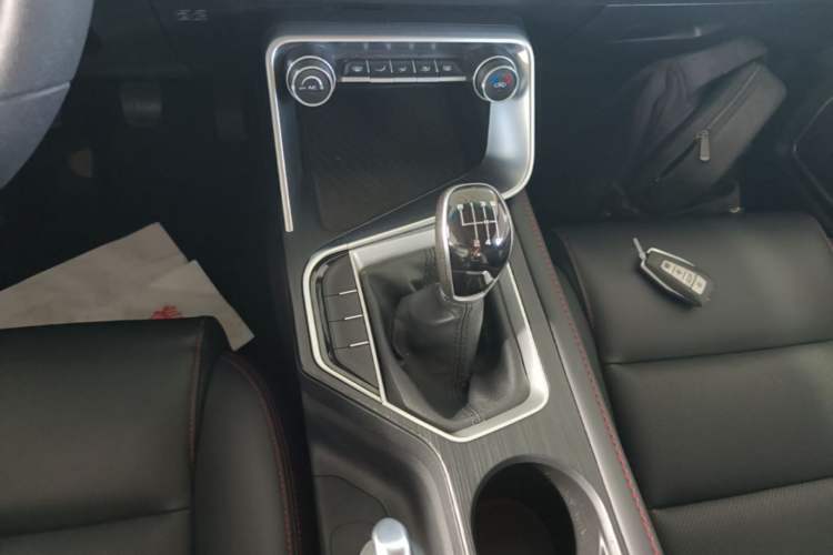 Used Geely Auto Binray 2019 200T Manual Binchi Edition Gear Lever