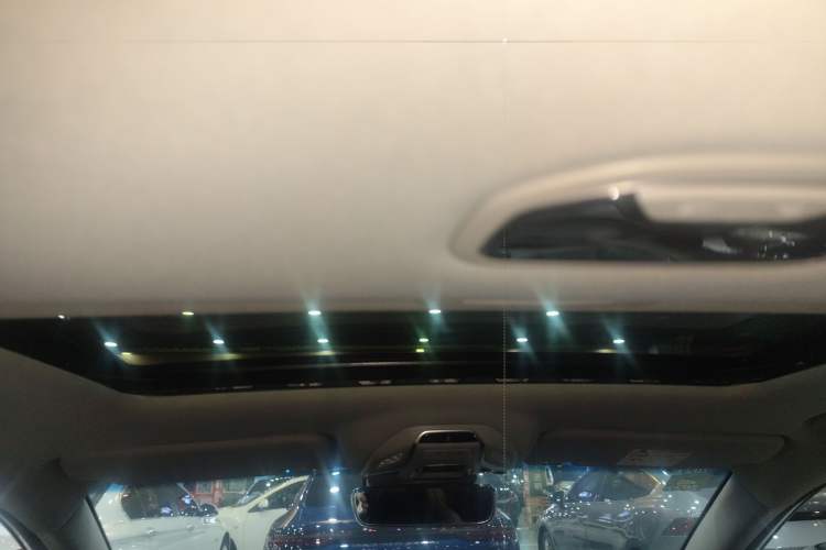 Used Geely Auto Binray 2019 200T DCT Binzhi Edition Headliner