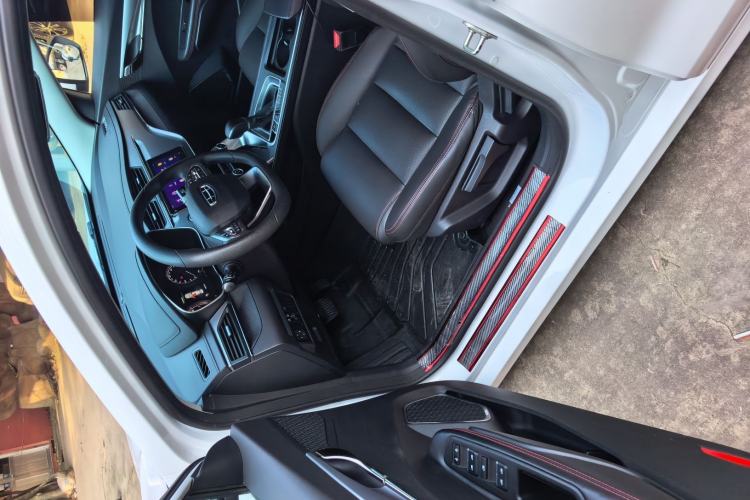 Used Geely Auto Binray 2019 200T DCT Binchi Edition Interior 1