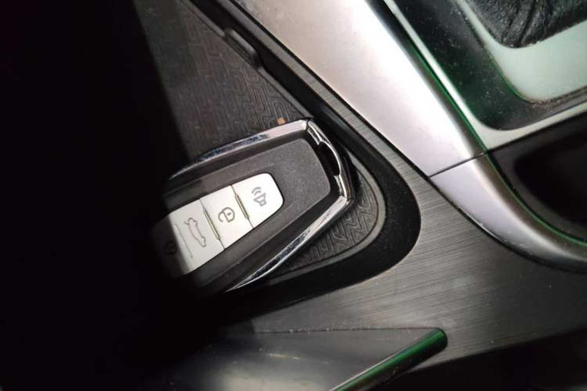 Used Geely Auto Binray 2019 200T DCT Binchi Edition Interior 1