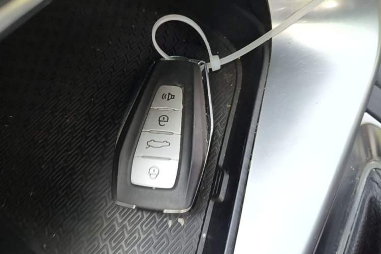 Used Geely Auto Binray 2019 200T DCT Binzhi Edition Interior 1