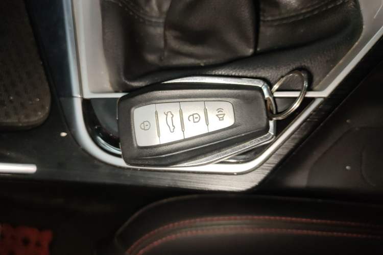 Used Geely Auto Binray 2019 200T Manual Binchi Edition Interior 1