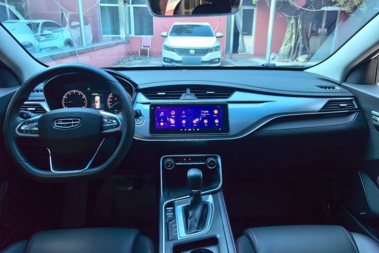 Used Geely Auto Binray 2019 200T DCT Binchi Edition Interior 4