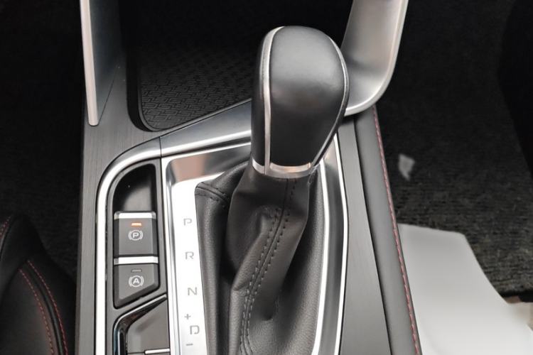 Used Geely Auto Binray 2019 200T DCT Asian Games Edition Interior 4