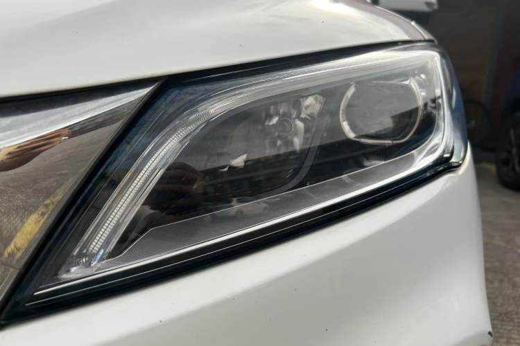 Used Geely Auto Binray 2019 200T DCT Binchi Edition Left Front Headlight