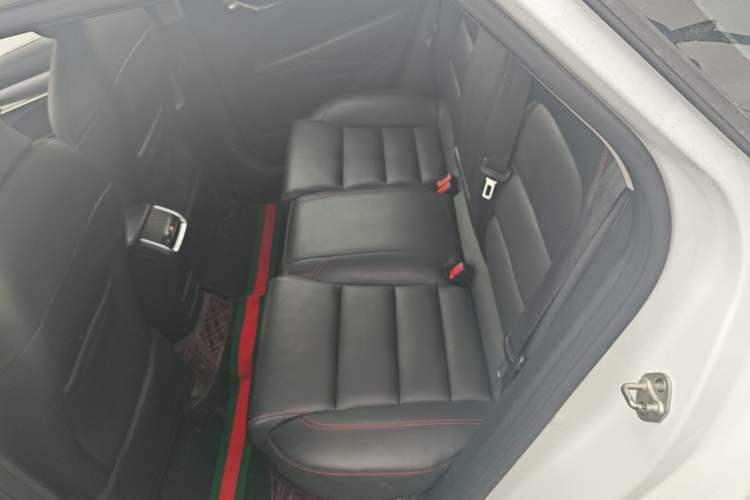 Used Geely Auto Binray 2019 200T DCT Binchi Edition Left Rear Seat