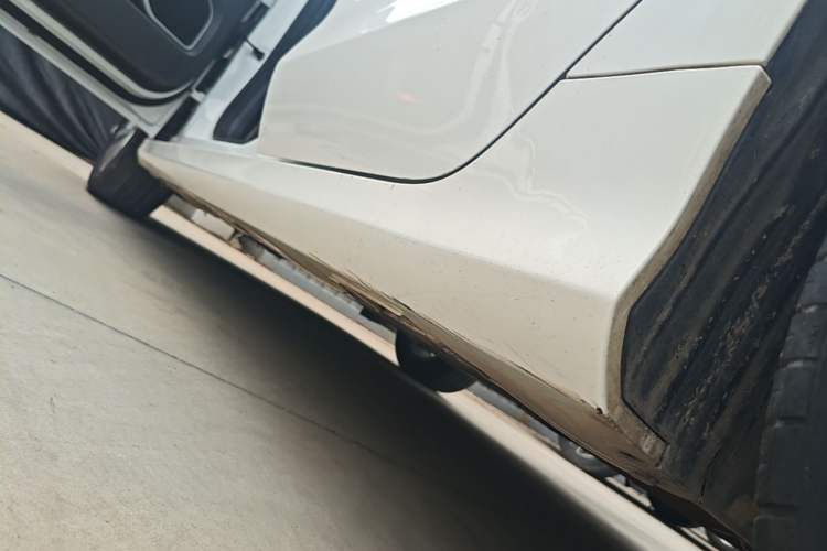 Used Geely Auto Binray 2019 200T DCT Binchi Edition Left Side Sill