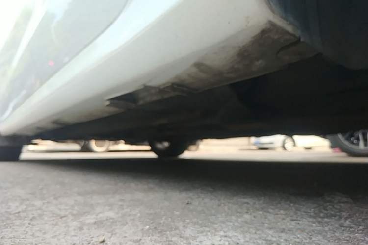 Used Geely Auto Binray 2019 200T DCT Binzhi Edition Left Side Sill