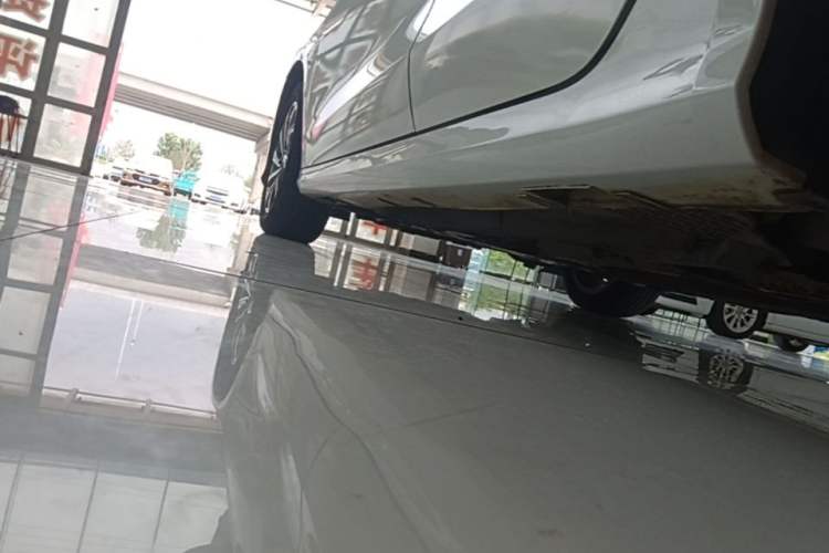 Used Geely Auto Binray 2019 200T DCT Binchi Edition Left Side Sill