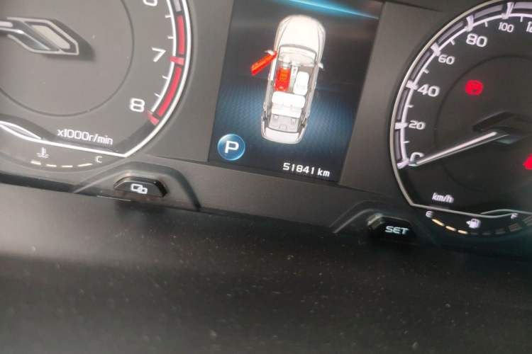 Used Geely Auto Binray 2019 200T DCT Binchi Edition Odometer Close Up