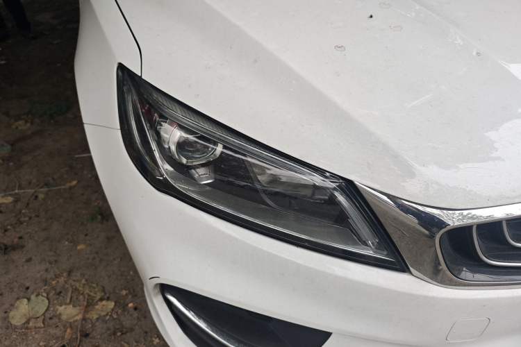 Used Geely Auto Binray 2019 200T DCT Binchi Edition Right Front Headlight