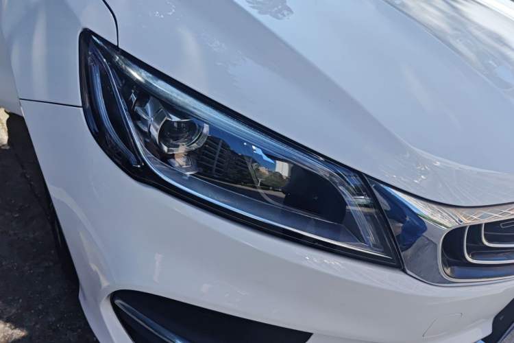 Used Geely Auto Binray 2019 200T DCT Binchi Edition Right Front Headlight