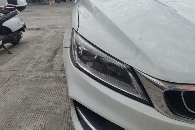 Used Geely Auto Binray 2019 200T DCT Binchi Edition Right Front Headlight