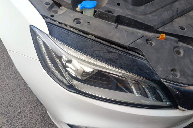 Used Geely Auto Binray 2019 200T DCT Binzhi Edition Right Front Headlight